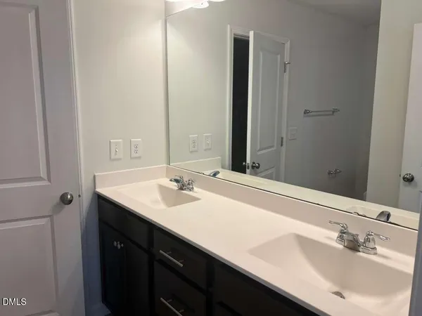 $1,995 | 6027 Kayton Street, Raleigh, NC 27616