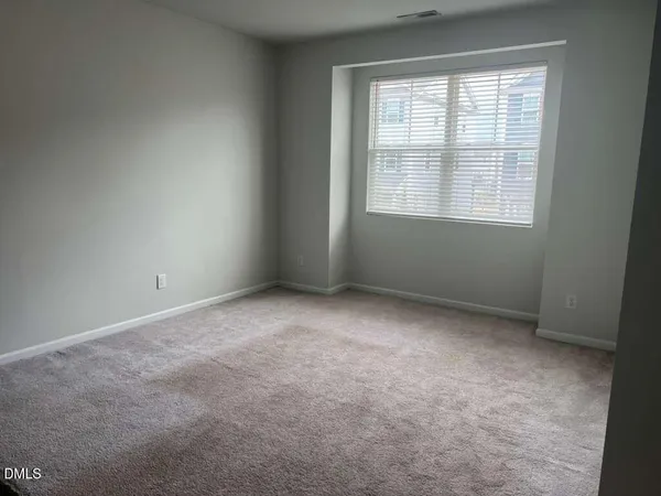 $1,995 | 6027 Kayton Street, Raleigh, NC 27616