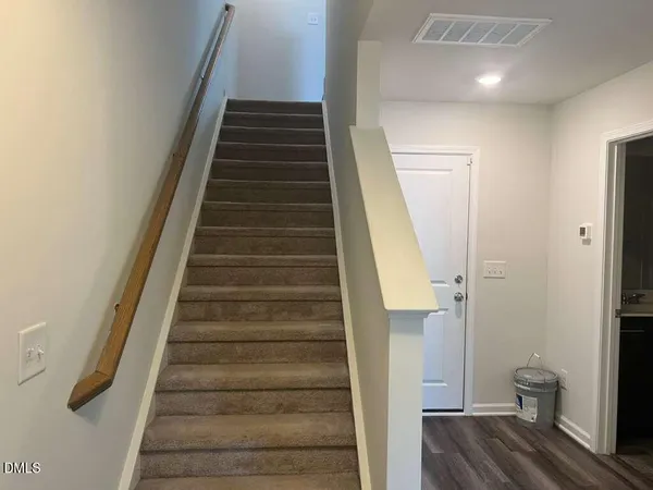 $1,995 | 6027 Kayton Street, Raleigh, NC 27616
