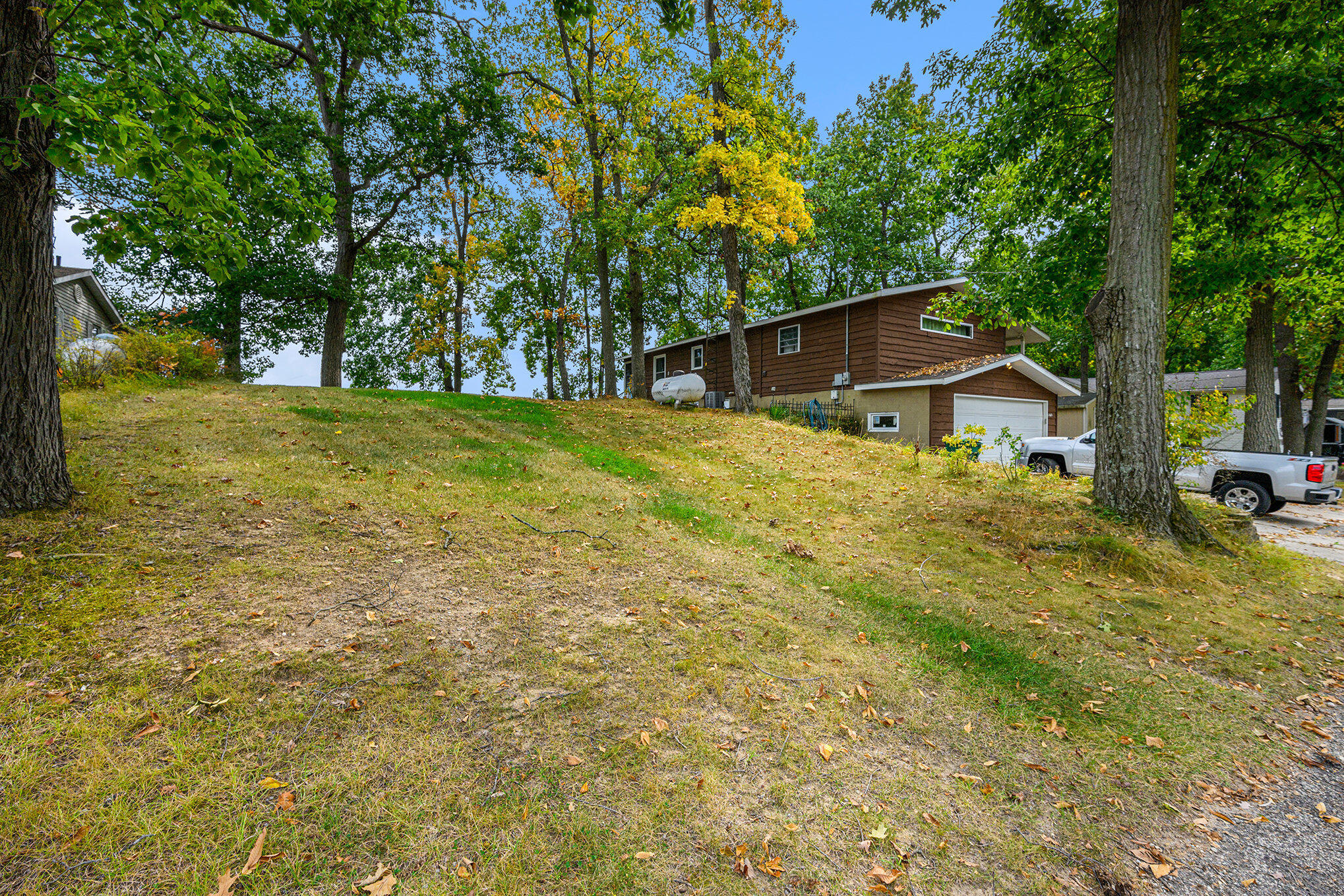 11681 Scott Park Road Delton, MI 49046 - Photo 25 of 30 025_crs_1456_226