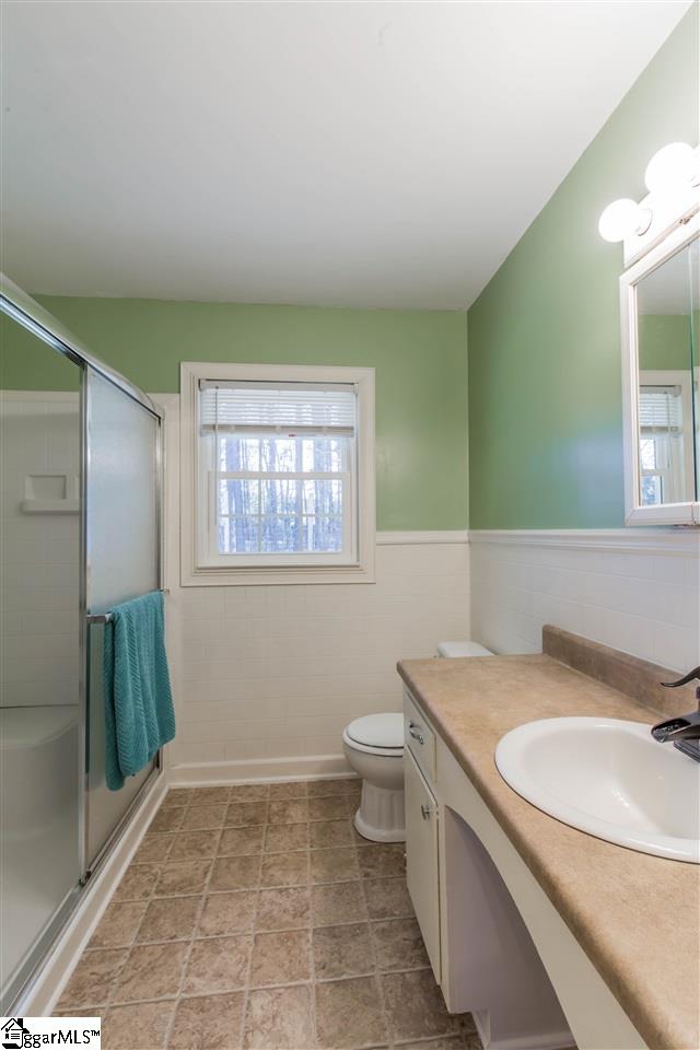 570 Underwood Road Campobello, SC 29322 - Photo 6 of 28