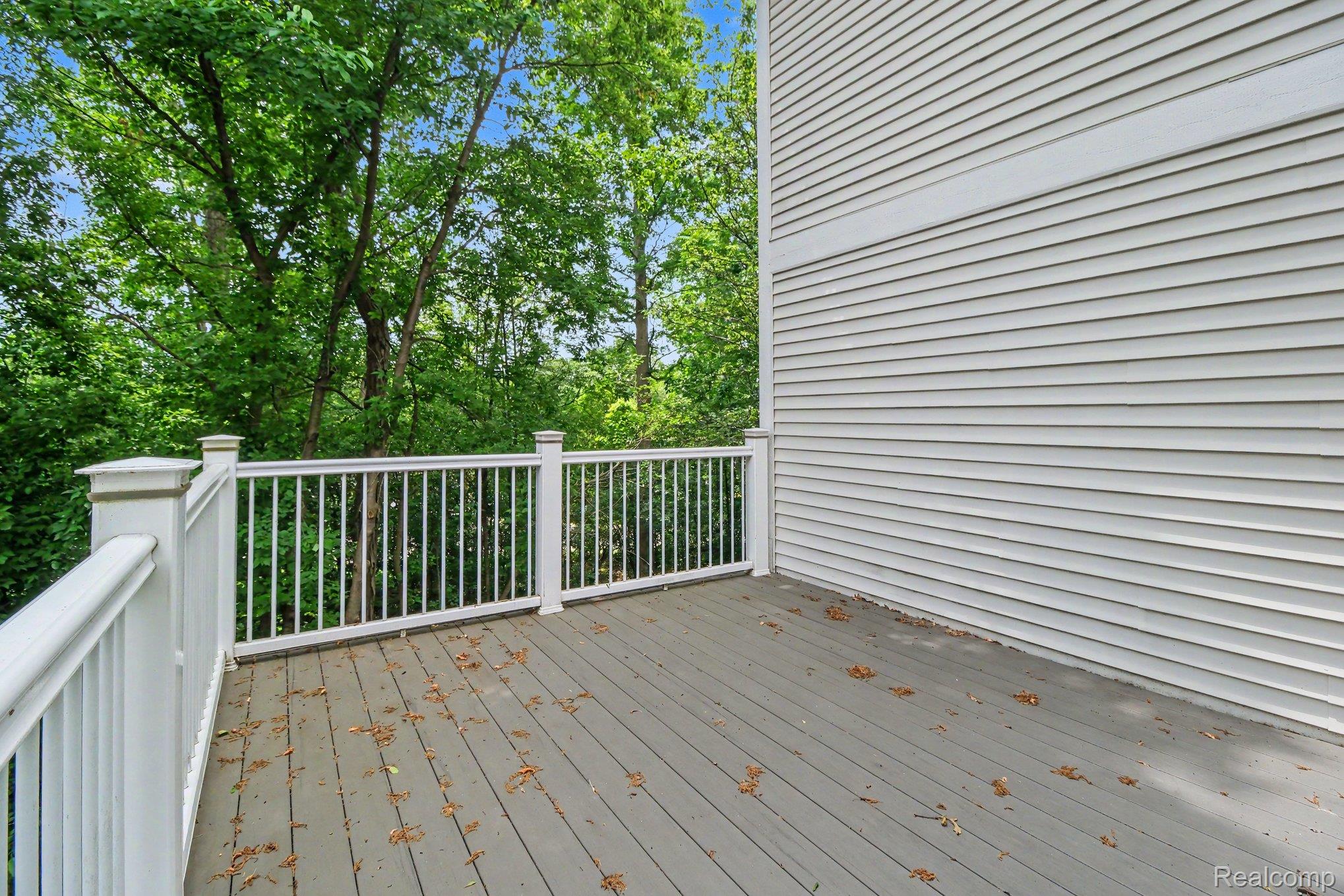 6573 Summit Ridge Court Clarkston, MI 48346 - Photo 21 of 24 017_file_6986.jpg
