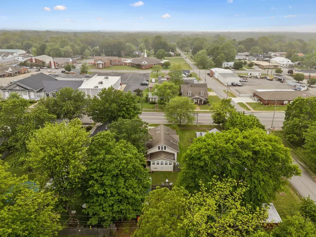 $425,000 | 103 South Park Street, Hohenwald, TN 38462