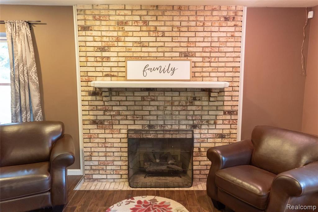 35875 Smithfield Road Farmington, MI 48335 - Photo 10 of 58