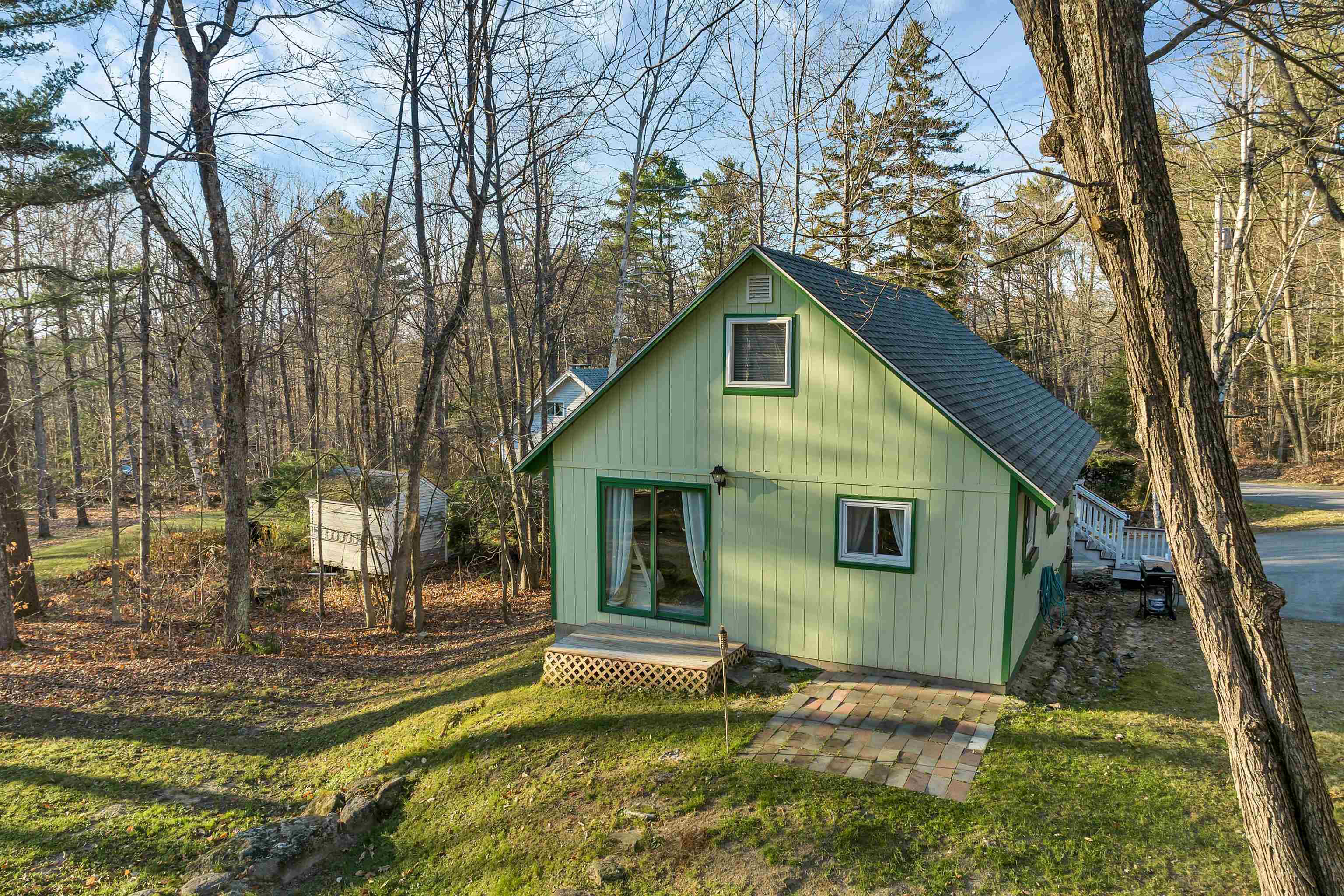 2 Bishops Gate Road Wolfeboro, NH 03894 - Photo 26 of 55