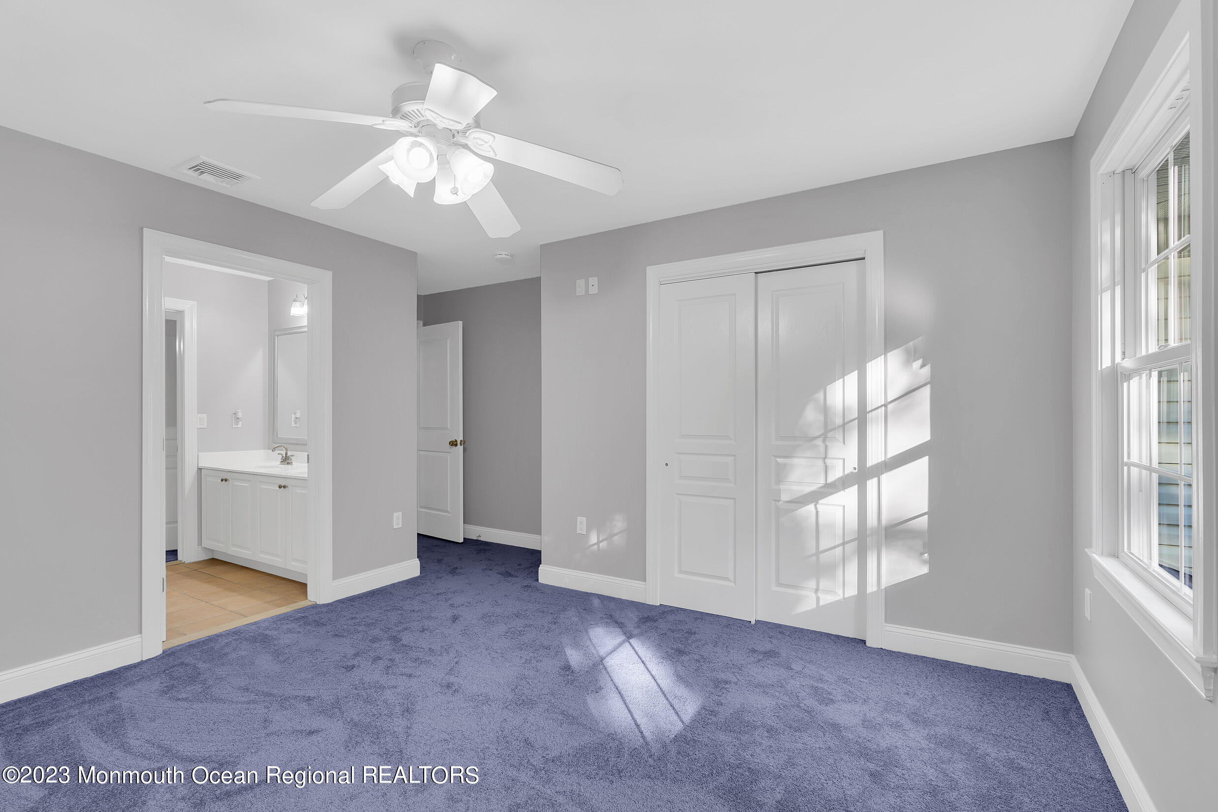 990 Farmingdale Road Jackson, NJ 08527 - Photo 29 of 67 a view of an empty room with a window