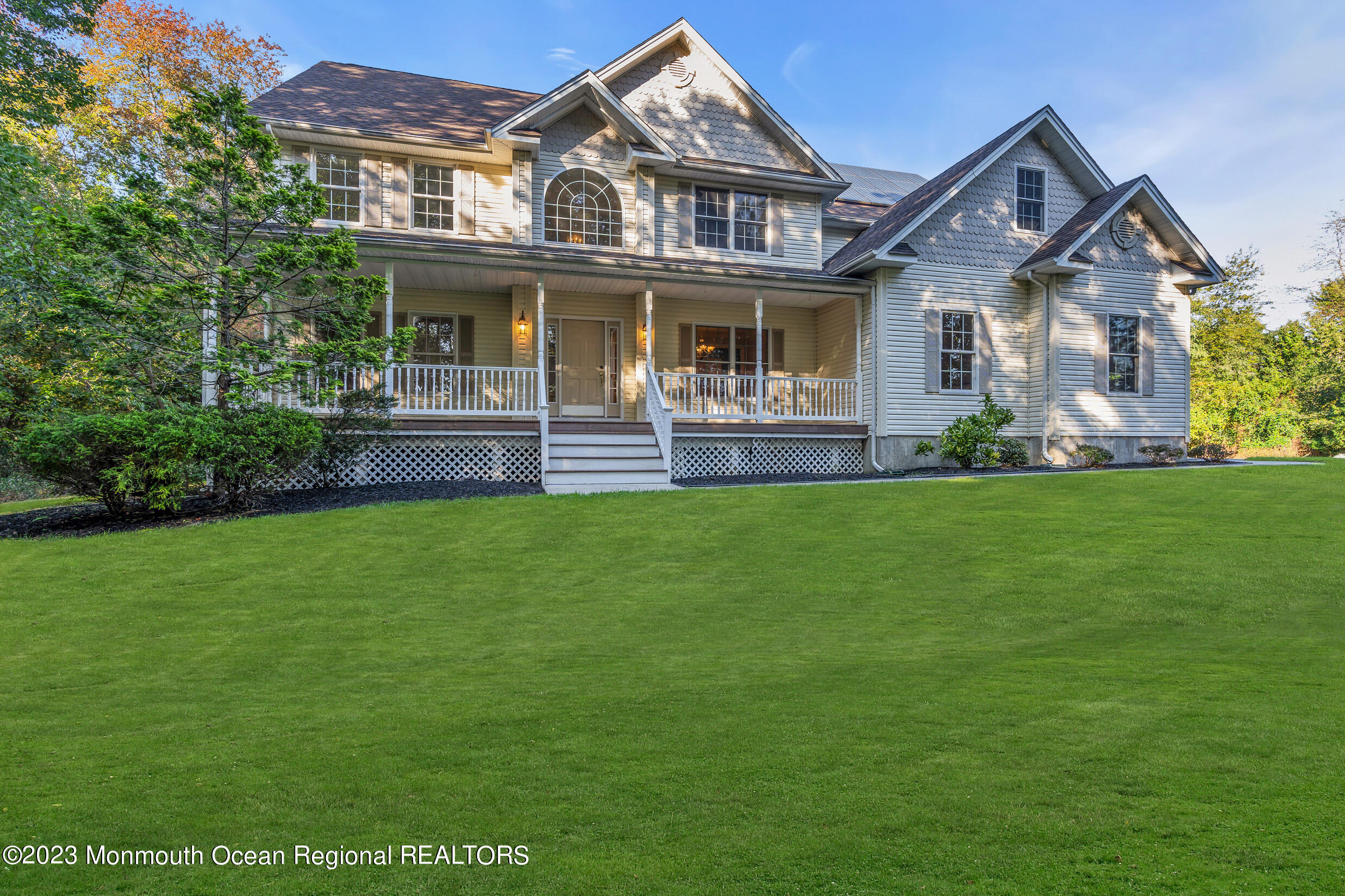 990 Farmingdale Road Jackson, NJ 08527 - Photo 63 of 67 a front view of a house with a yard