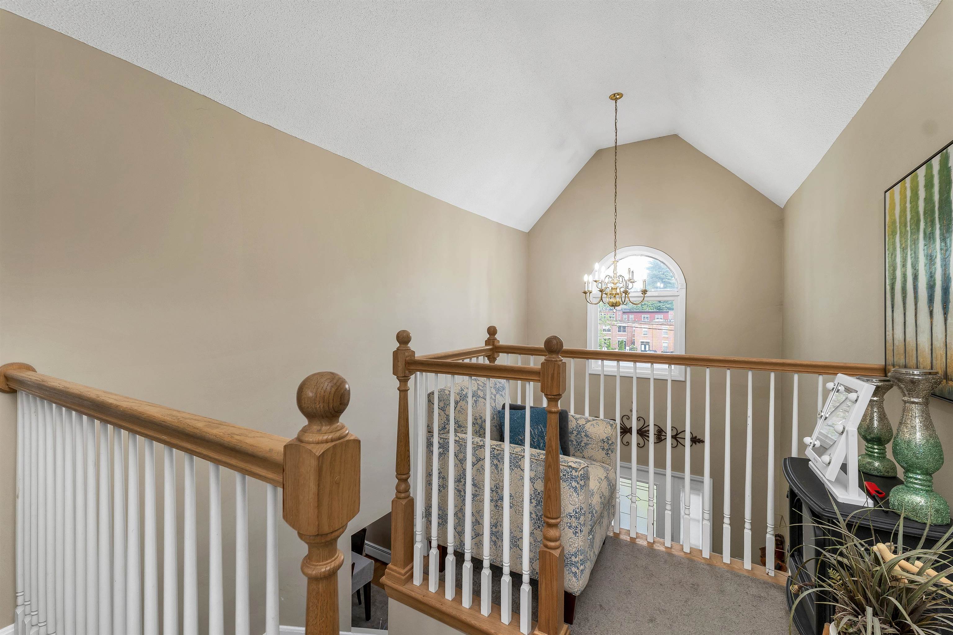12 Chester Road Derry, NH 03038 - Photo 21 of 33