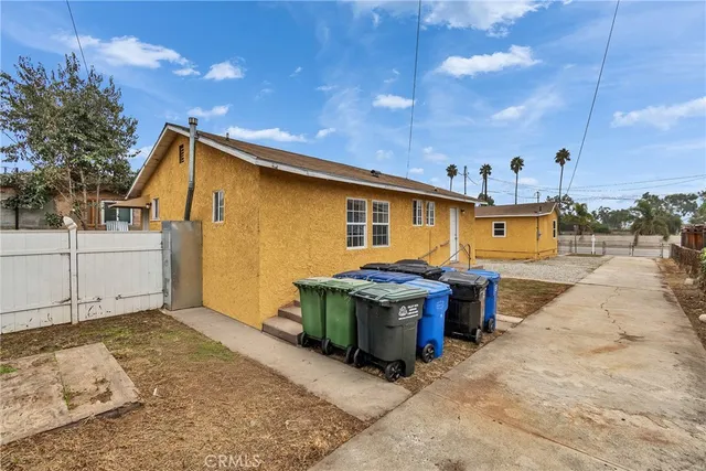 $799,999 | 4339 1st Street, East Los Angeles, CA 90022
