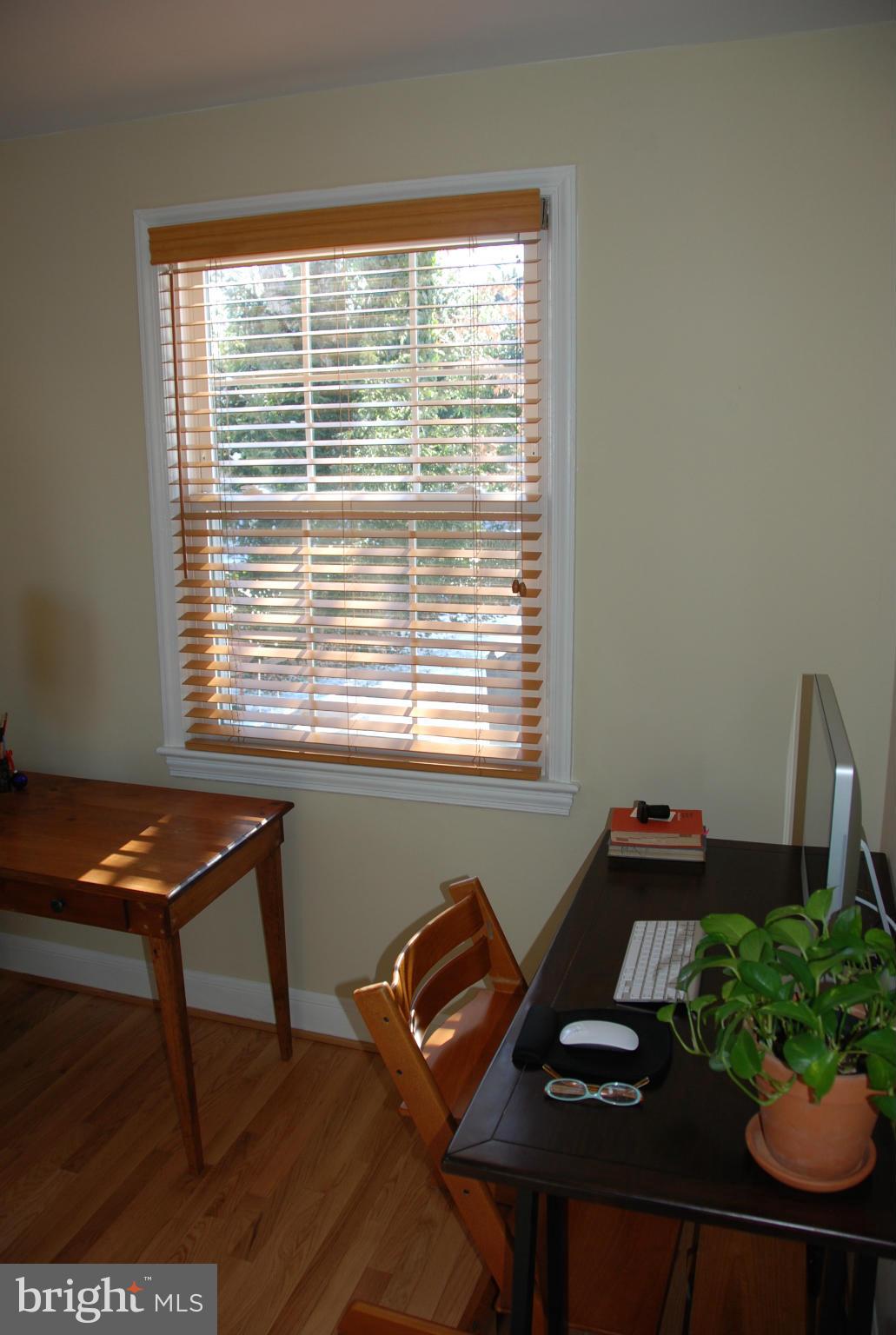 8736 Ridge Road Bethesda, MD 20817 - Photo 13 of 27 Bedroom