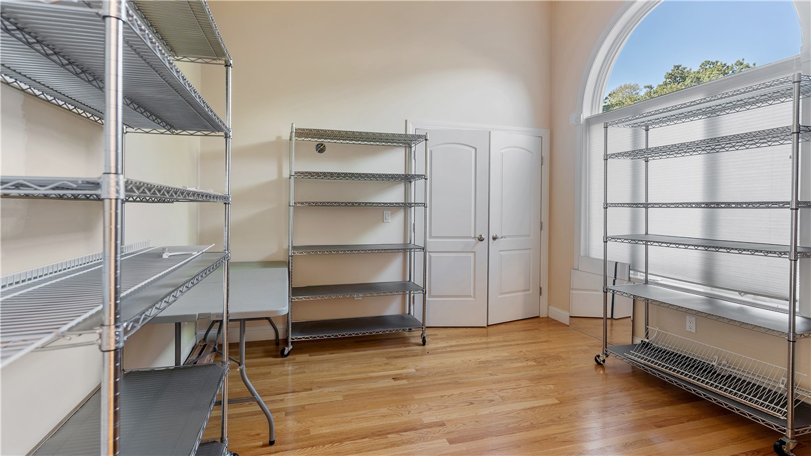 23 Pine Ridge Drive Cranston, RI 02921 - Photo 18 of 31 Gallery Image 18
