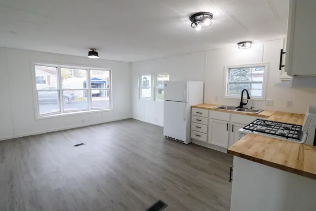 $55,000 | 1025 Oak Avenue North, Unit 106, Onalaska, WI 54650