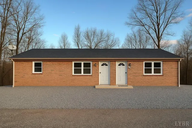 $1,500 | 251 Lakeview Drive, Unit A, Madison Heights, VA 24572