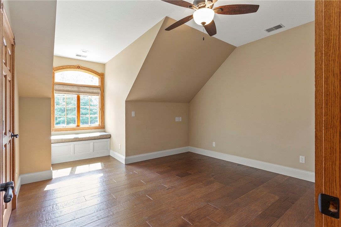 2389 Lincoln Hwy Road Charleston, IL 61920 - Photo 32 of 48
