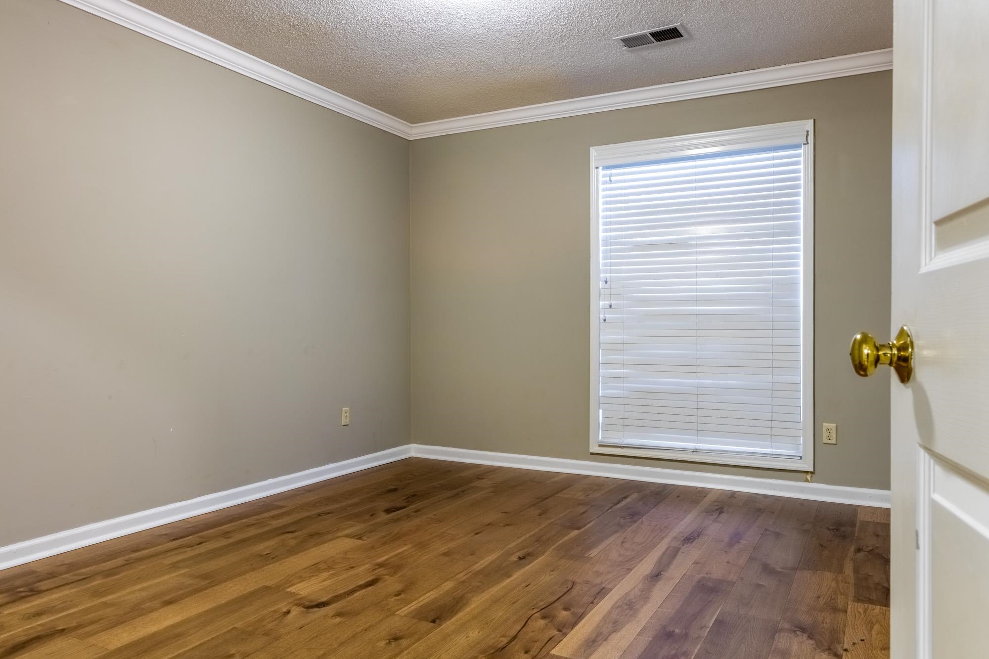 335 North Walnut Bend Road Cordova, TN 38018 - Photo 13 of 25 Gallery Image 13
