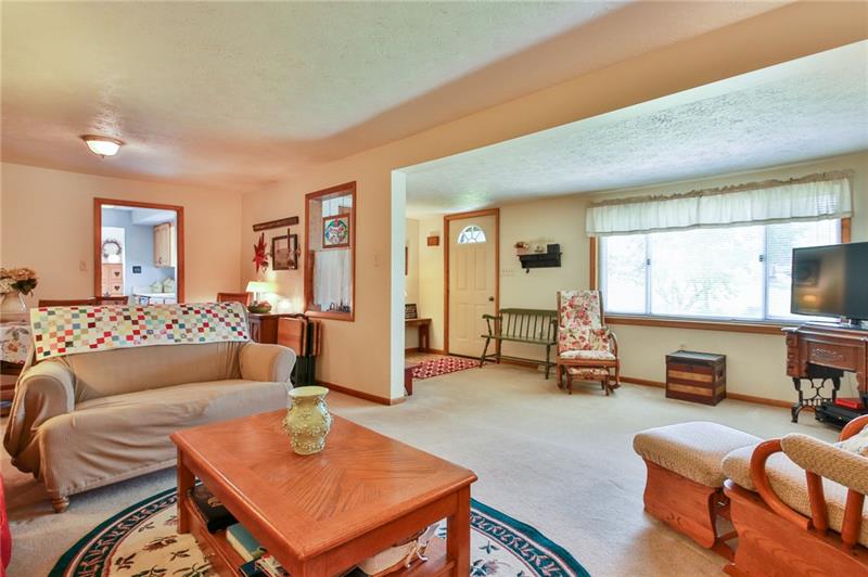 535 A Sangree Road Pittsburgh, PA 15237 - Photo 5 of 18