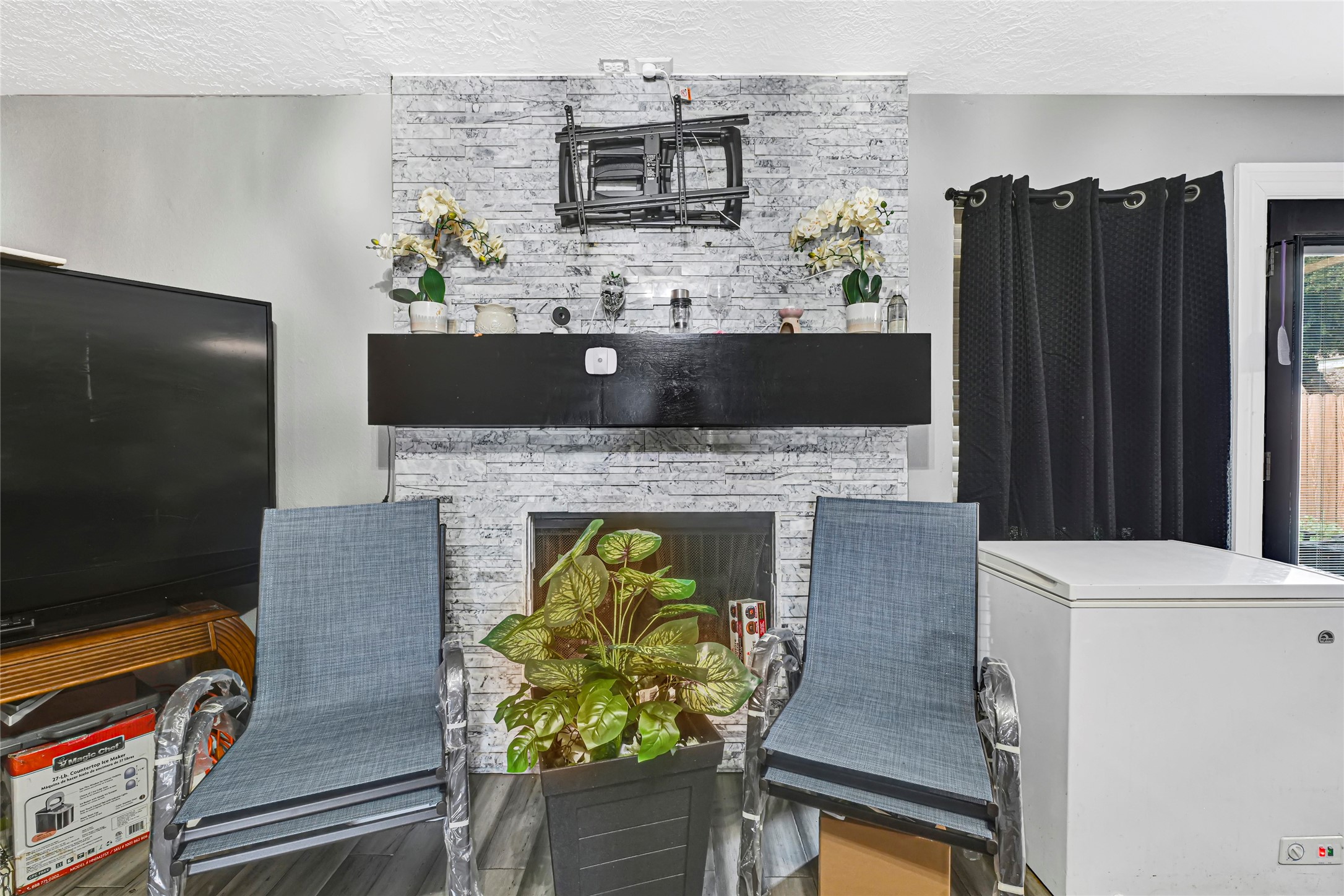 5638 Fairview Forest Drive Houston, TX 77088 - Photo 19 of 49