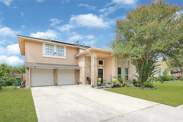 $275,000 | 5638 Fairview Forest Drive, Houston, TX 77088