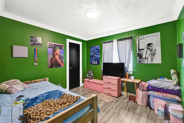 $275,000 | 5638 Fairview Forest Drive, Houston, TX 77088