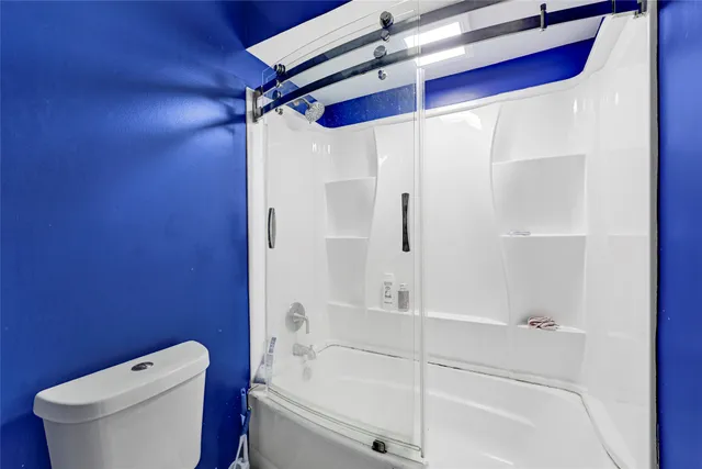 $275,000 | 5638 Fairview Forest Drive, Houston, TX 77088