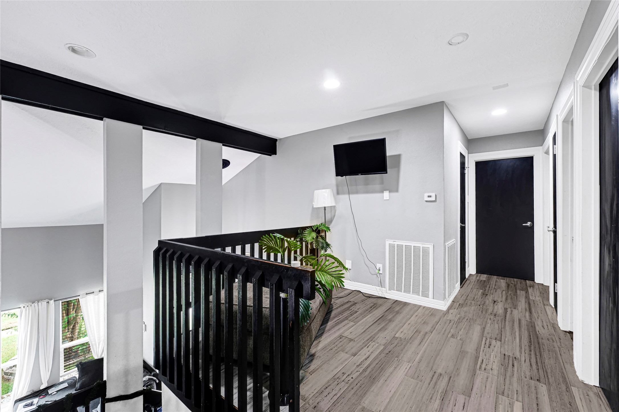 5638 Fairview Forest Drive Houston, TX 77088 - Photo 39 of 49