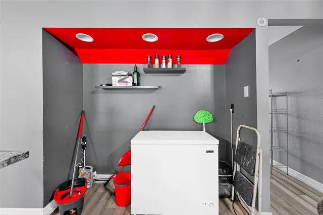 $275,000 | 5638 Fairview Forest Drive, Houston, TX 77088