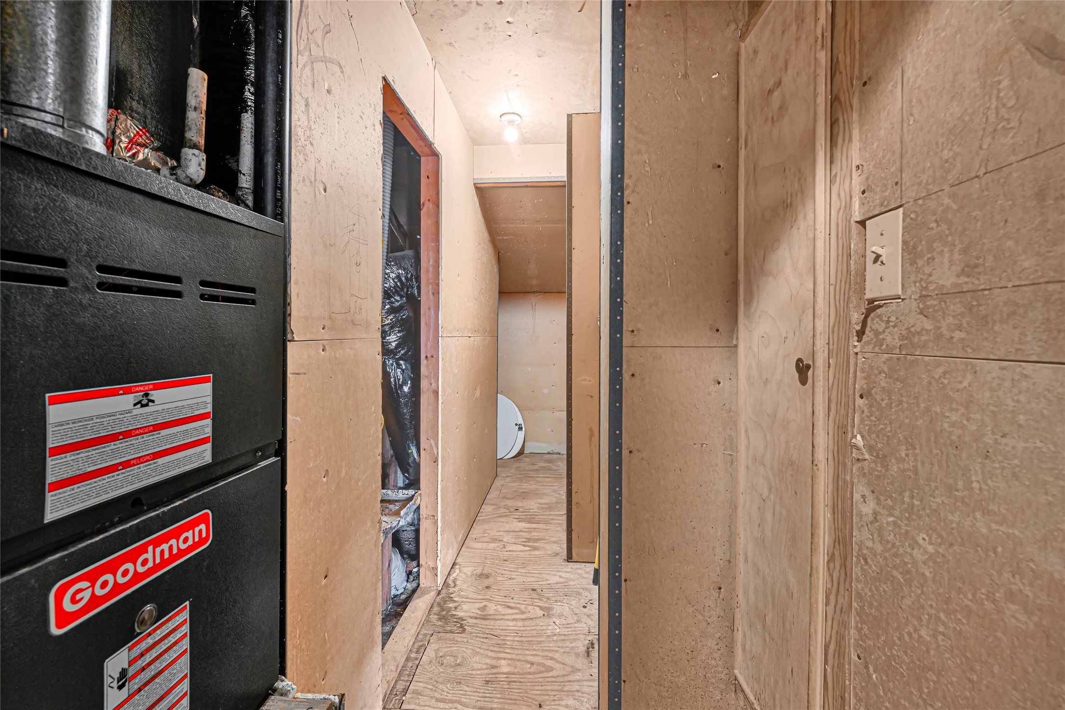 5638 Fairview Forest Drive Houston, TX 77088 - Photo 43 of 49