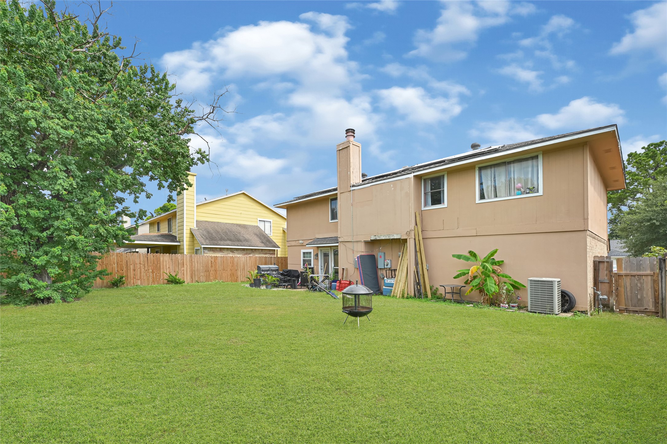 5638 Fairview Forest Drive Houston, TX 77088 - Photo 47 of 49