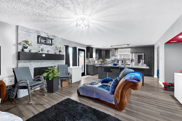 $275,000 | 5638 Fairview Forest Drive, Houston, TX 77088