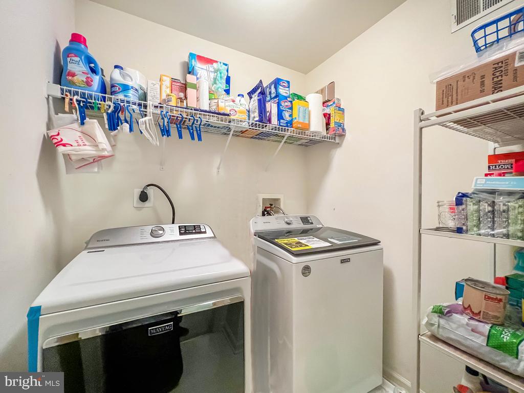 201 Raintree Crossing Hatfield, PA 19440 - Photo 29 of 46 a utility room with dryer and washer