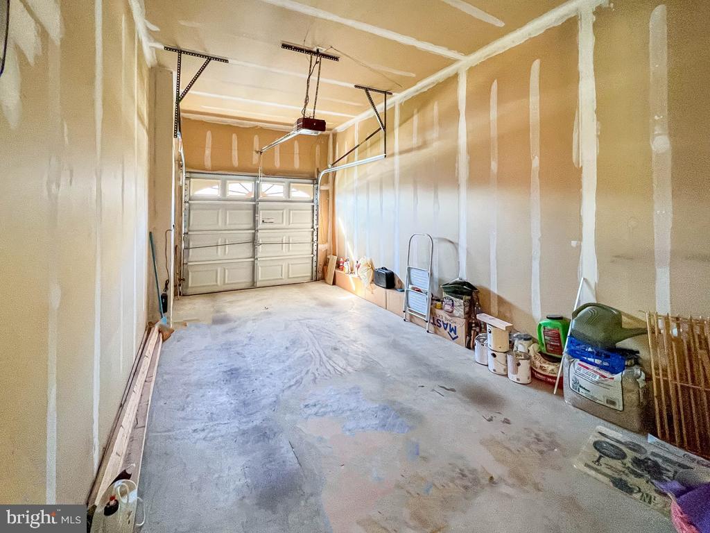 201 Raintree Crossing Hatfield, PA 19440 - Photo 41 of 46 a view of hallway with seating area