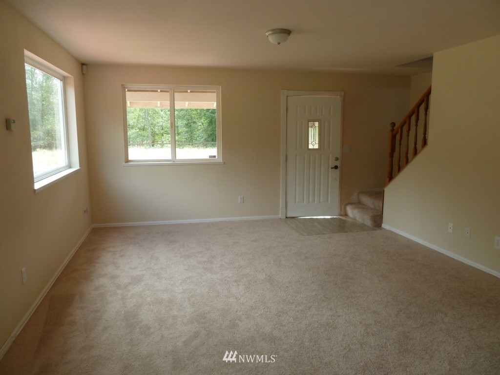 8313 Robe Menzel Road Granite Falls, WA 98252 - Photo 6 of 23