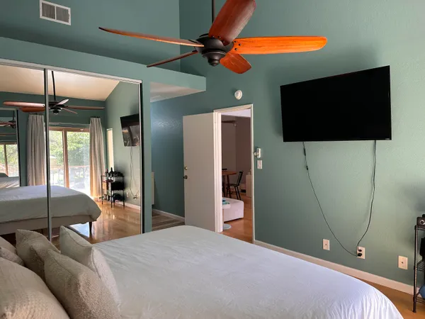 $300,000 | 48255 Monroe Street, Unit 5, Indio, CA 92201