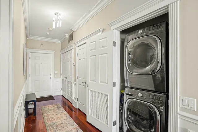 $3,700 | 2222 West Belmont Avenue, Unit 401, Chicago, IL 60618