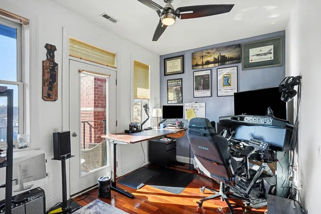 $3,700 | 2222 West Belmont Avenue, Unit 401, Chicago, IL 60618