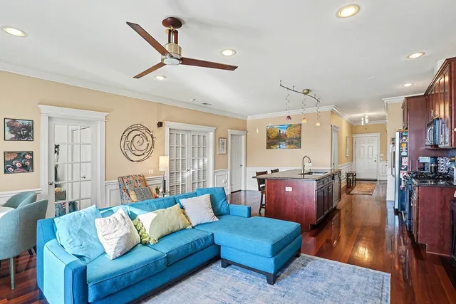 $3,700 | 2222 West Belmont Avenue, Unit 401, Chicago, IL 60618