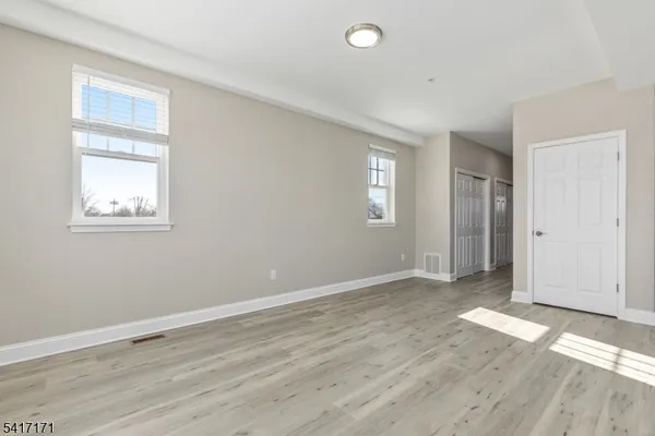 $4,000 | 158 North Auten Avenue, Somerville, NJ 08876