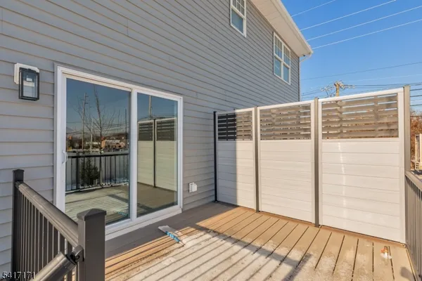 $4,000 | 158 North Auten Avenue, Somerville, NJ 08876