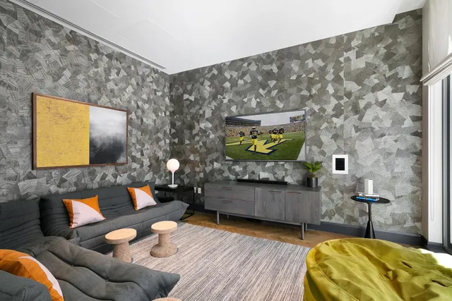 $7,038 | 7 West 21st Street, Unit 16J | Flatiron