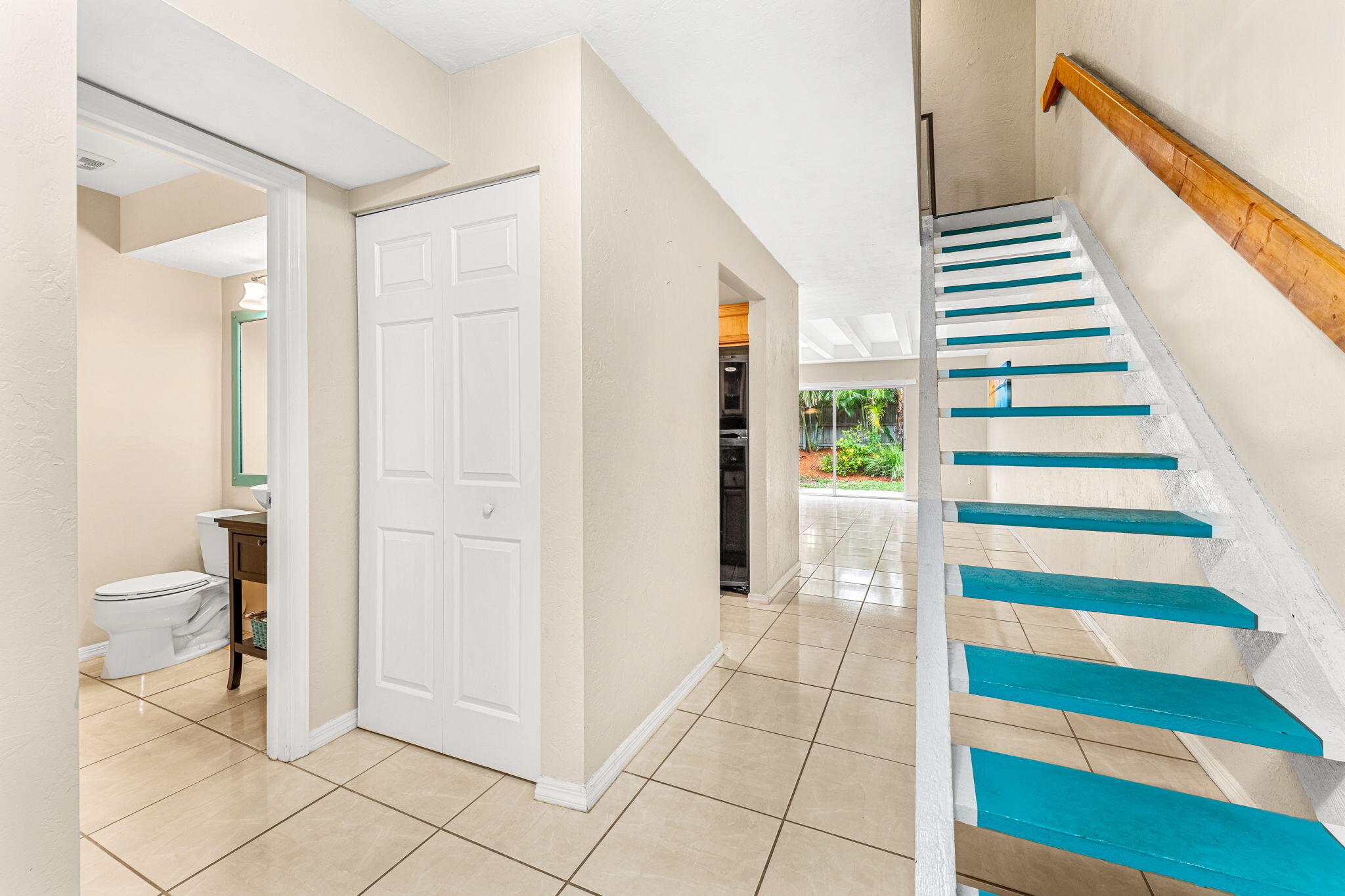 3 Cove Road, Unit 3 Melbourne Beach, FL 32951 - Photo 6 of 40 10-web-or-mls-DSC04162-HDR