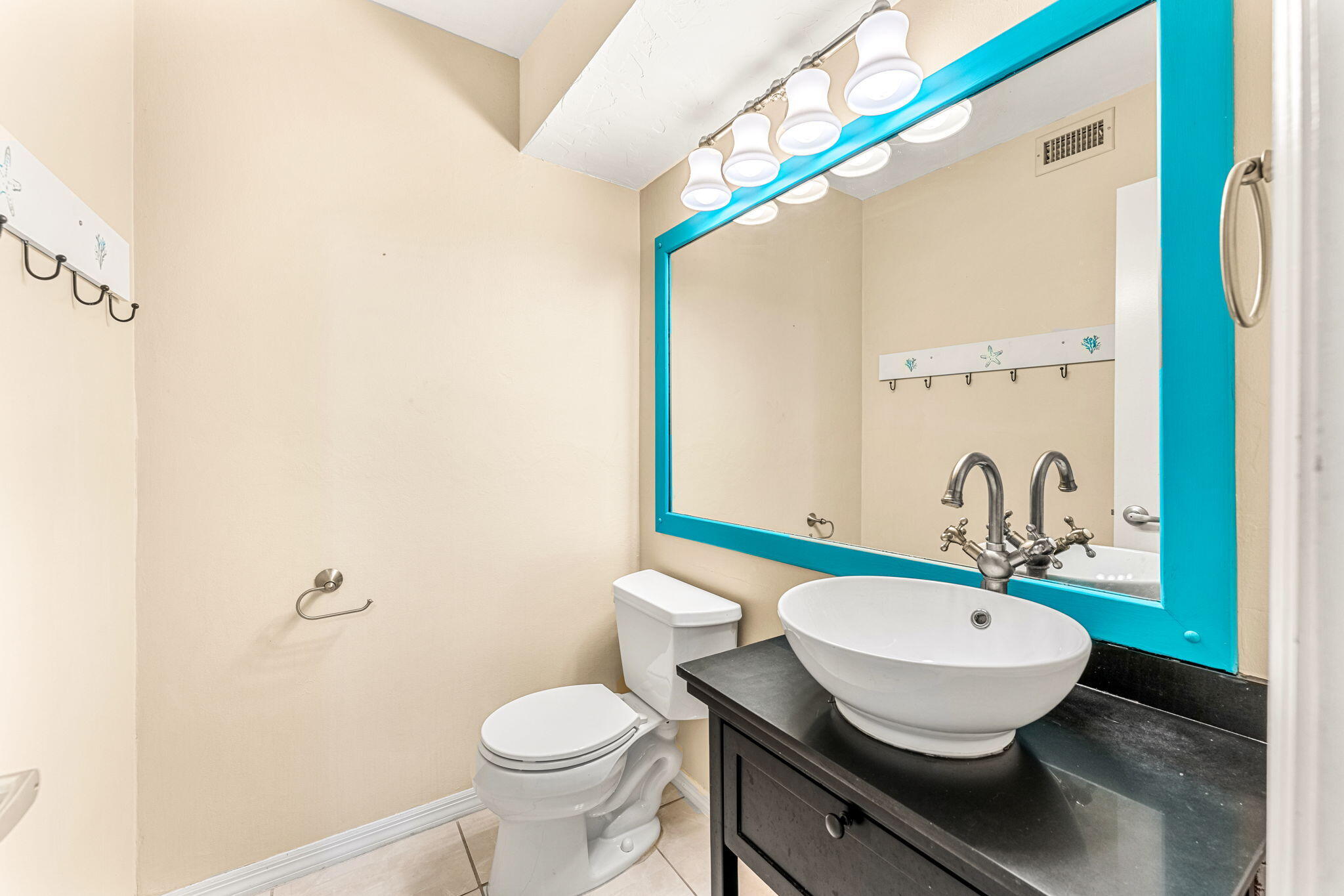 3 Cove Road, Unit 3 Melbourne Beach, FL 32951 - Photo 7 of 40 11-web-or-mls-DSC04157-HDR