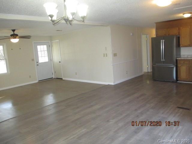 911 Pinhook Loop Road Gastonia, NC 28056 - Photo 13 of 22 Gallery Image 13