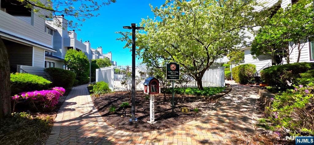 804 Spinnaker Court Secaucus, NJ 07094 - Photo 16 of 18