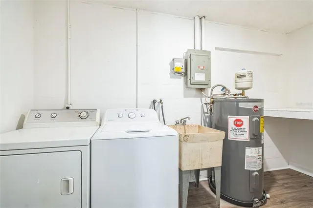 $274,900 | 1811 Queen Palm Drive, Edgewater, FL 32132