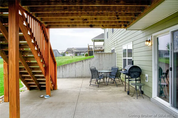 $389,900 | 5006 Oakhill Lane, Georgetown, IN 47122