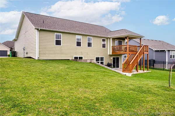 $389,900 | 5006 Oakhill Lane, Georgetown, IN 47122