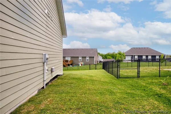 $389,900 | 5006 Oakhill Lane, Georgetown, IN 47122