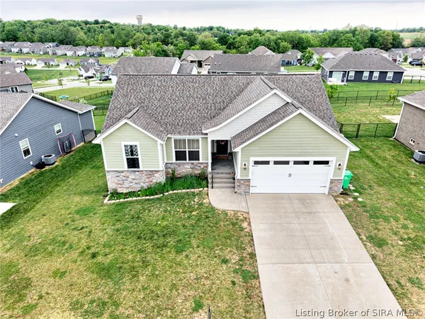 $389,900 | 5006 Oakhill Lane, Georgetown, IN 47122