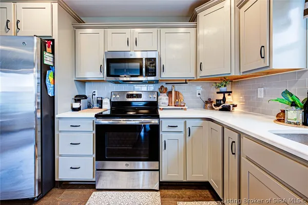 $389,900 | 5006 Oakhill Lane, Georgetown, IN 47122