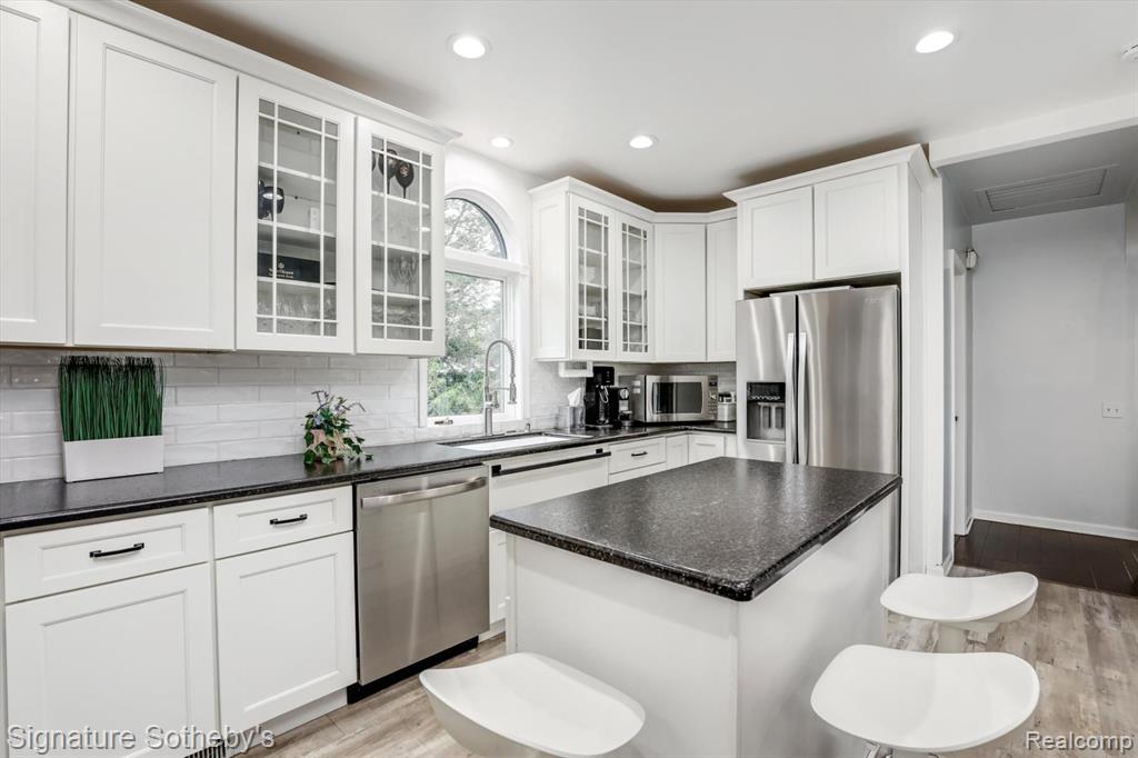 749 Middlesex Road Grosse Pointe Park, MI 48230 - Photo 20 of 69